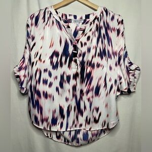 Jennifer Lopez Women's Blouse - White, Pink, and Blue Size Petite Small